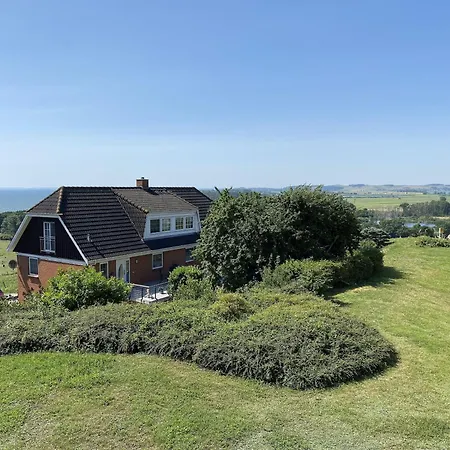 Haus Ruegenscher Bodden Whg 02 Mit Meerblick * Goehren (Ruegen)
