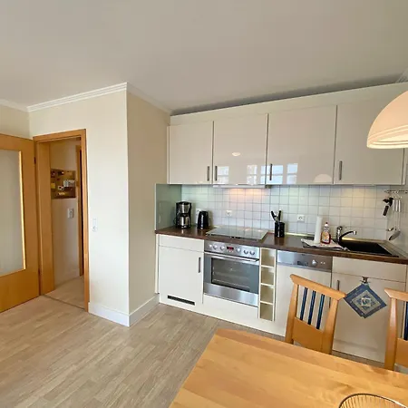 Haus Ruegenscher Bodden Whg 02 Mit Meerblick Apartment Goehren (Ruegen)