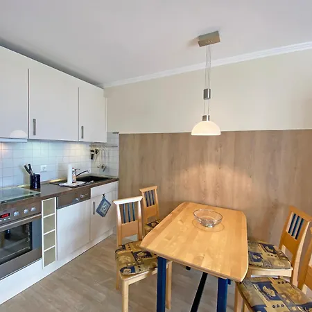 Haus Ruegenscher Bodden Whg 02 Mit Meerblick Apartment Goehren (Ruegen)